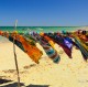 Descripción: Tendal de pañuelos al sol en una playa de Madagascar