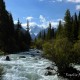 Descripción: Siguiendo el río que viene del glaciar del Pico Oguz Basi por unos parajes idílocos llegamos al Valle de Las Flores (Kok Yaiik)