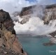 Descripción: Es un estrato volcán que la caldera se encuentra a 1.829 metros. Es uno de los volcanes activos de Kamchatka